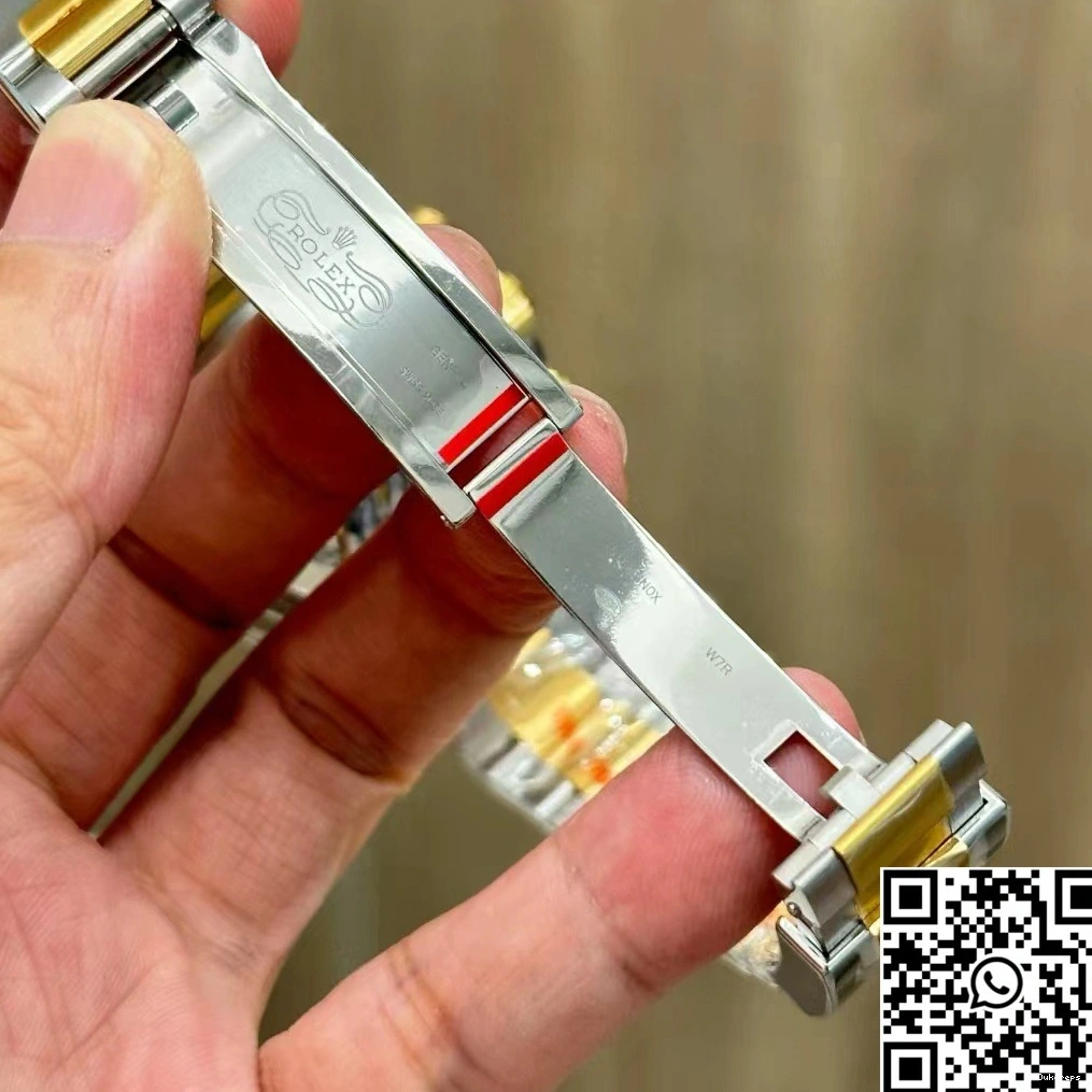 Rolex Daytona Clean Cosmograph Factory Gold Bezel M126503 0215